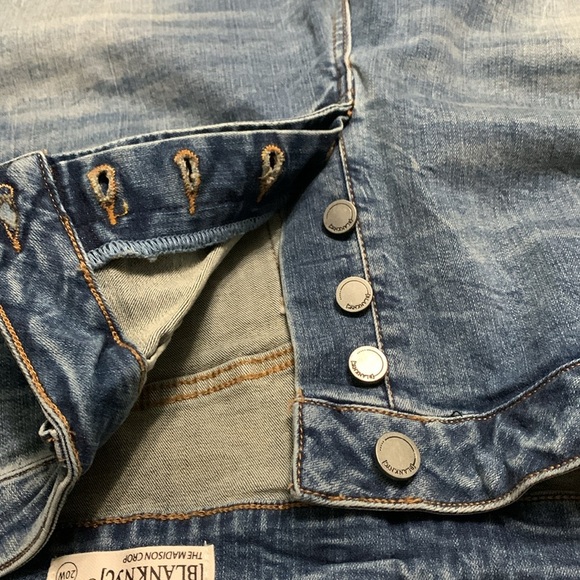 [BLANKNYC] The Madison Crop 20W - Picture 5 of 13